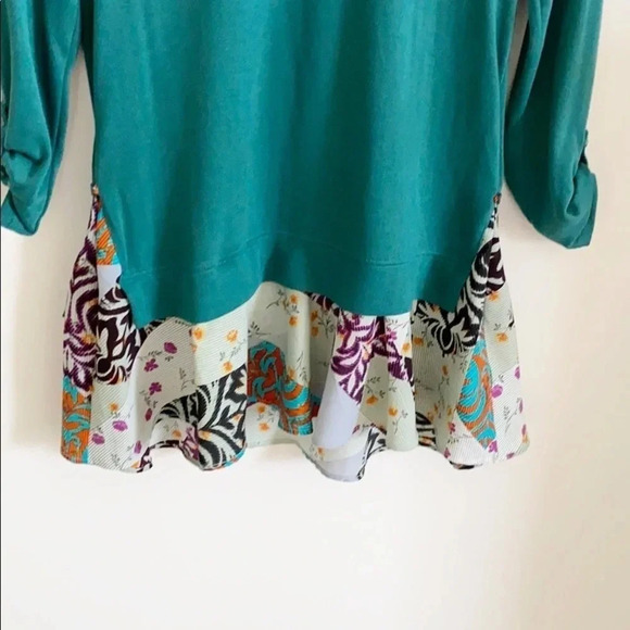 Anthro Little Yellow Button Teal Layered Swing Top - Picture 5 of 9